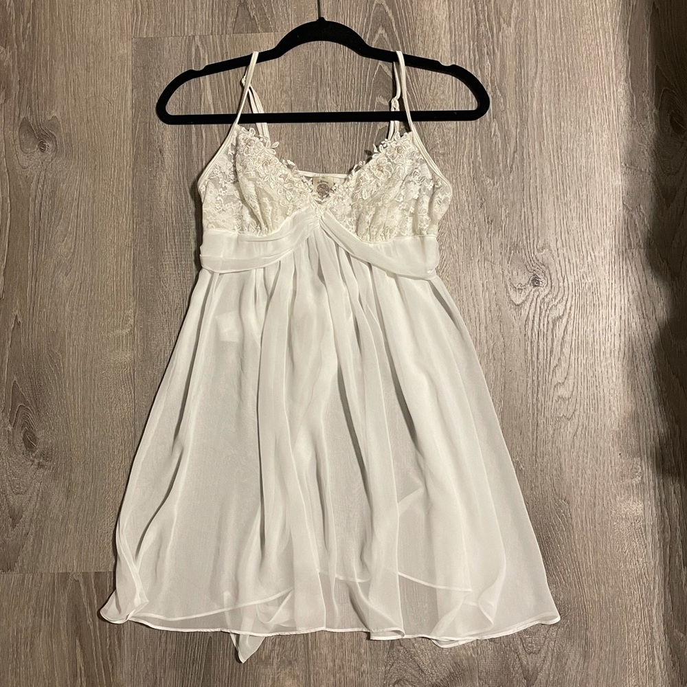 In Bloom by Jonquil | Chiffon Chemise with Lace and Pearl detail